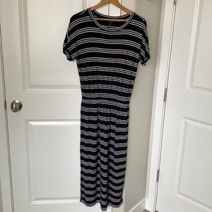 Banana republic factory maxi dress